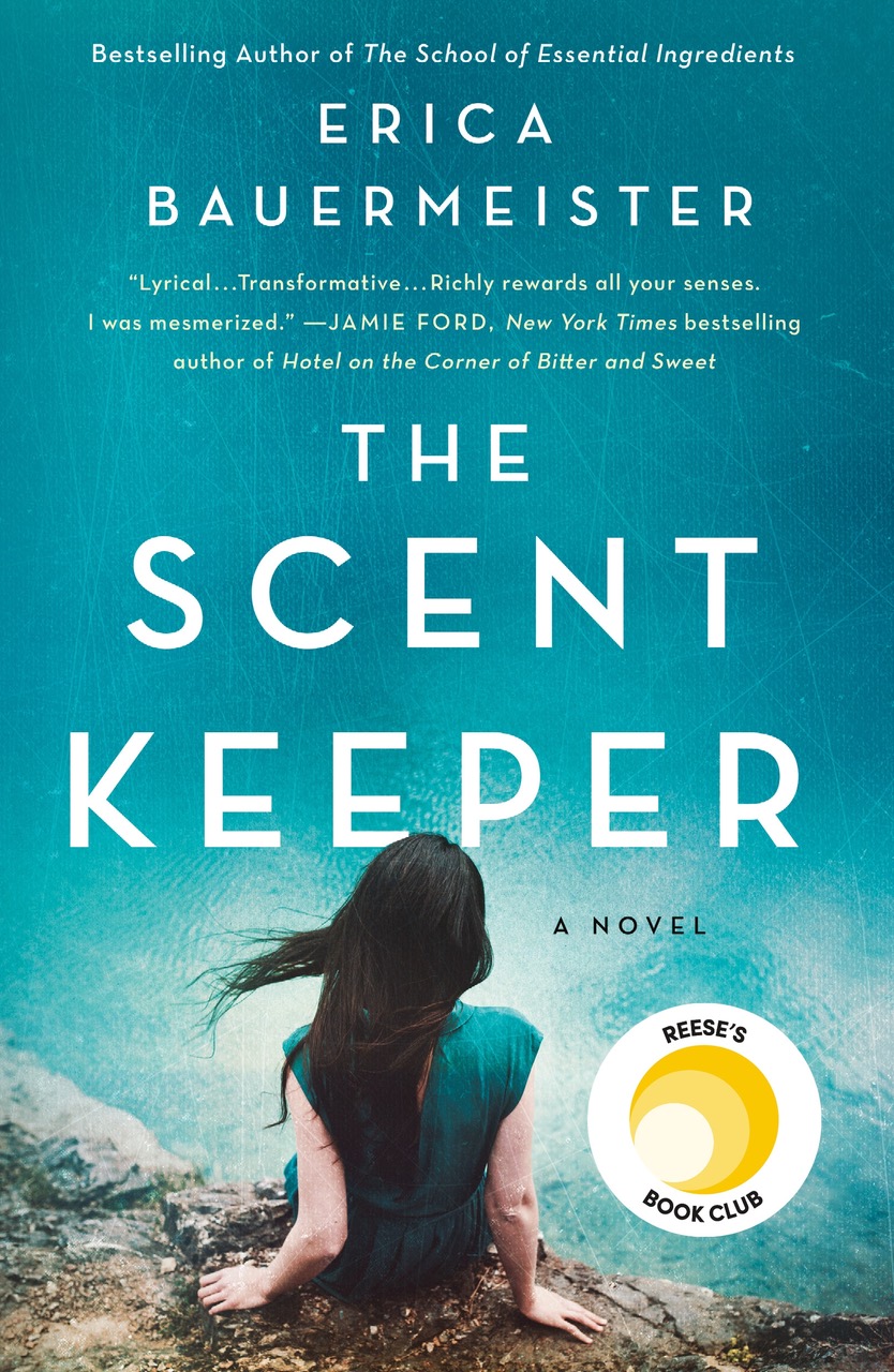 The Scent Keeper (Paperback, 2021, St. Martin's Paperbacks)